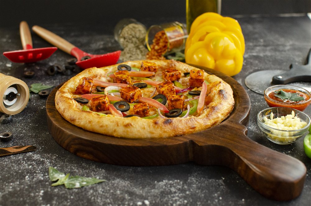 Peri Peri Paneer Pizza